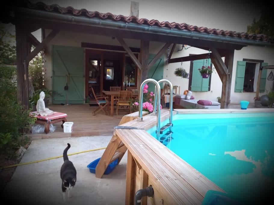 Maison Avec Piscine Proche Des Thermes Mauleon-D'armagnac Luaran gambar